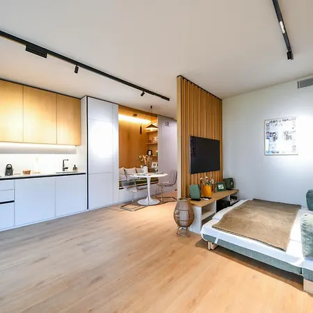 Apartment Peaceful W Terrace *