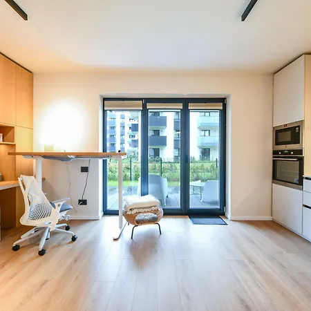 Peaceful W Terrace Apartment Cluj-Napoca