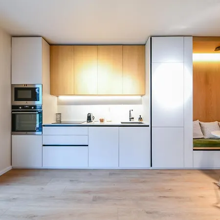 Peaceful W Terrace Apartment *