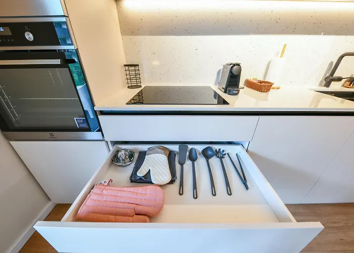 Peaceful W Terrace Apartment