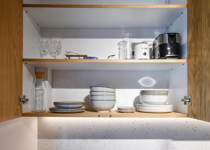 Peaceful W Terrace Apartment